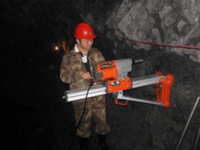 矿山钻探